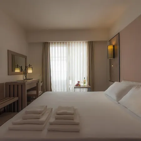Liv By Bellazure Hotel Akyarlar