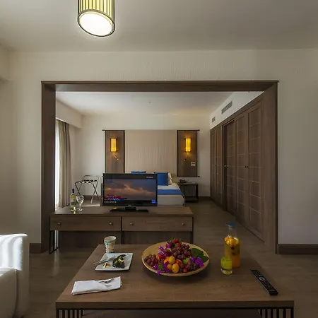 فندق ليف هوتل باي بيلازور