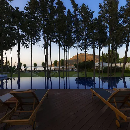 ليف هوتل باي بيلازور 4*