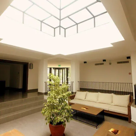 فندق ليف هوتل باي بيلازور