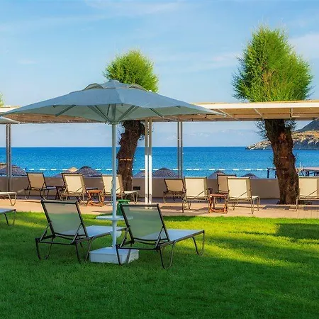 Hotel Liv By Bellazure 4*