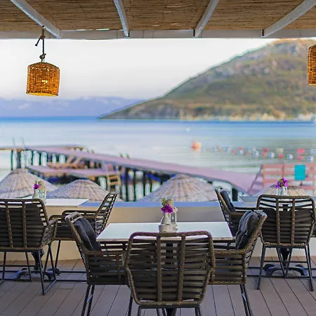 Hotel Liv By Bellazure Akiarlar