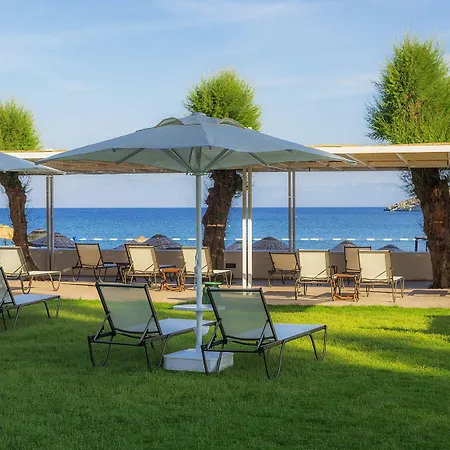 Hotel Liv By Bellazure 4*