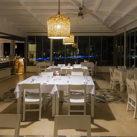 Liv By Bellazure Hotel