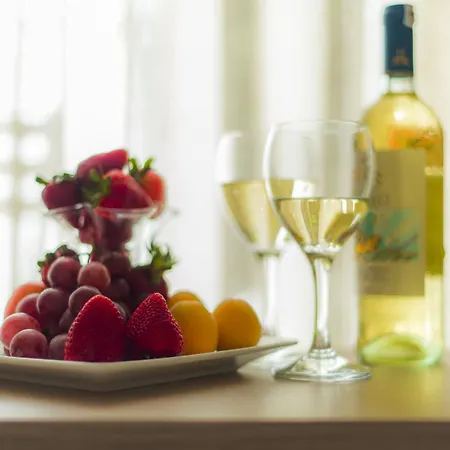 Liv By Bellazure Hotel Akiarlar